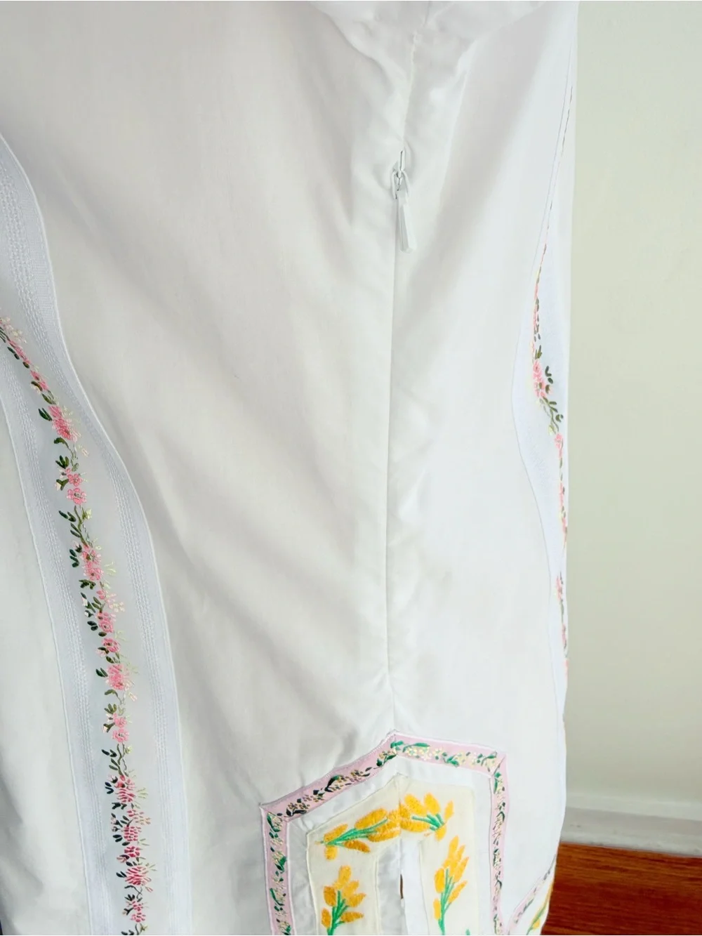 TORY BURCH WHITE COTTON FLORAL RIBBON EMBELLISHED EMBROIDERED TUNIC TOP